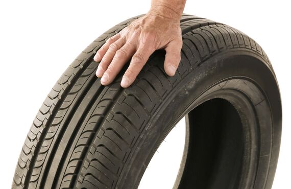 千葉でタイヤ交換等のマイカーの整備をお考えでしたらぜひご相談ください